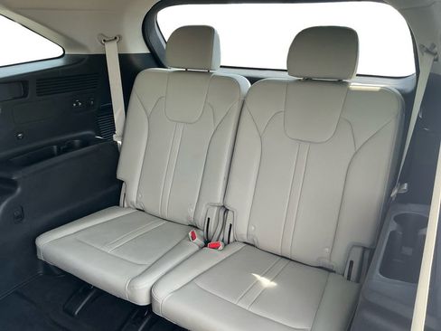 Used 2022 Kia Sorento S w/ Panoramic Sunroof Package FWD image 21