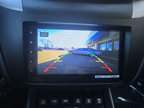 Used 2017 Dodge Journey SXT w/ Comfort/Convenience Group image 27