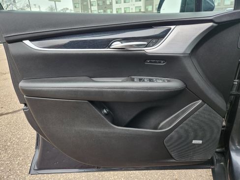 Used 2023 Cadillac XT5 Premium Luxury image 19