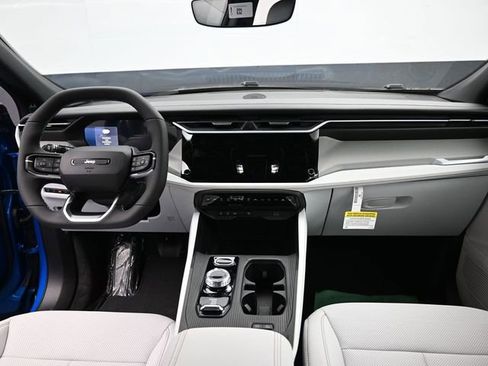 New 2026 Jeep Cherokee Limited AWD/4WD image 23