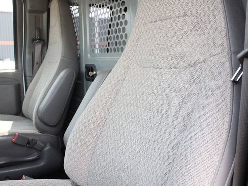 Used 2022 Chevrolet Express 2500 w/ Driver Convenience Package RWD image 3