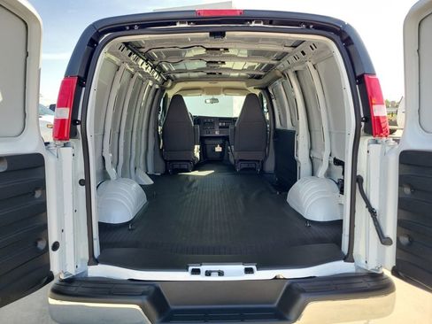 New 2026 Chevrolet Express 2500 w/ Driver Convenience Package RWD image 16