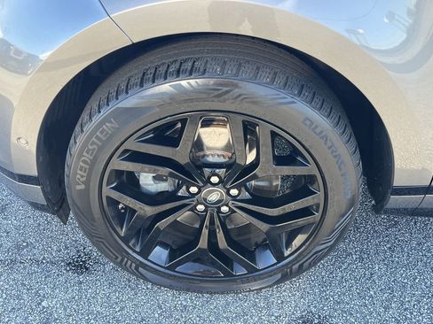 Used 2020 Land Rover Range Rover Evoque R-Dynamic SE image 27