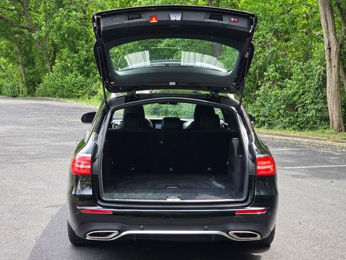Used 2019 Mercedes-Benz E 450 4MATIC Wagon w/ Premium Package image 64