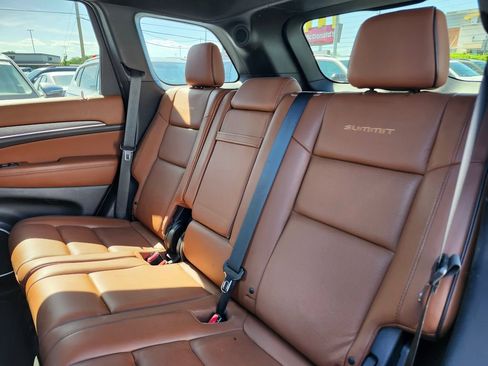 Used 2018 Jeep Grand Cherokee Summit w/ Platinum Series Group AWD/4WD image 12
