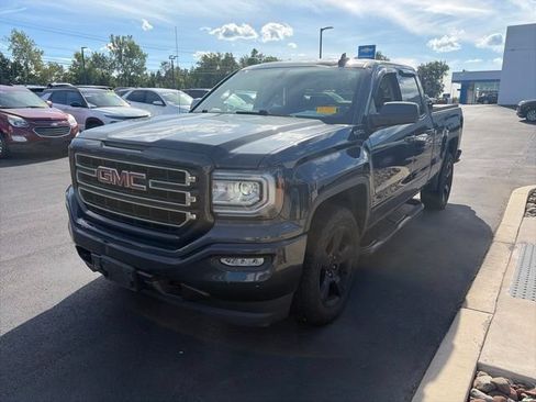 Used 2019 GMC Sierra 1500 Limited w/ Elevation Edition AWD/4WD image 5