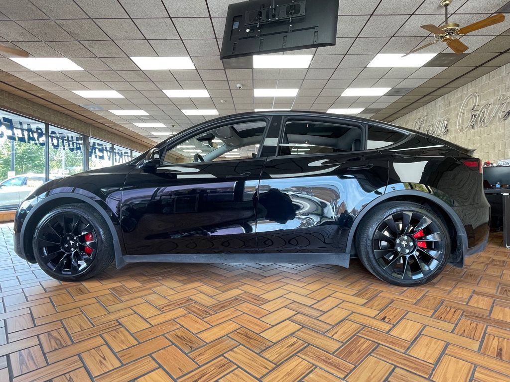 Used 2022 Tesla Model Y Performance AWD/4WD image 5