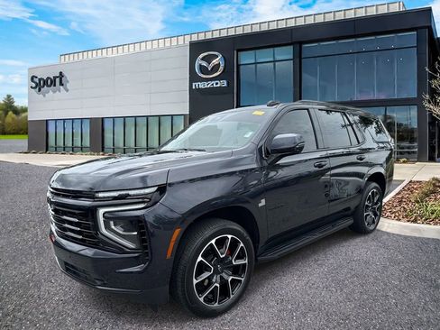 Used 2025 Chevrolet Tahoe RST w/ Comfort Package AWD/4WD image 8