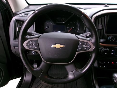 Used 2022 Chevrolet Colorado Z71 image 6