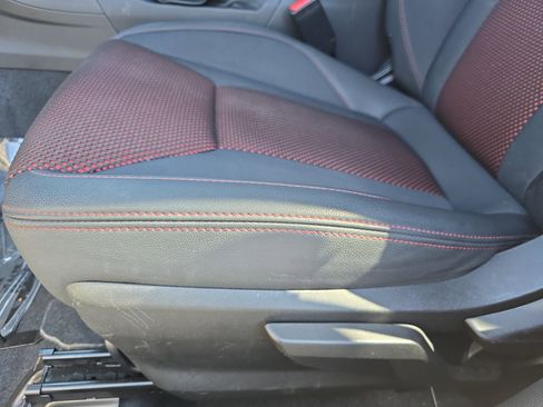 Used 2023 Subaru Crosstrek 2.0i Premium w/ Special Edition image 28