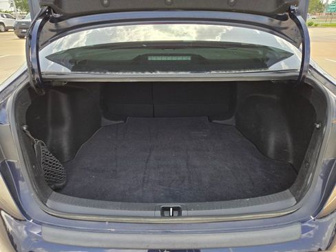 Used 2023 Toyota Corolla SE FWD image 6