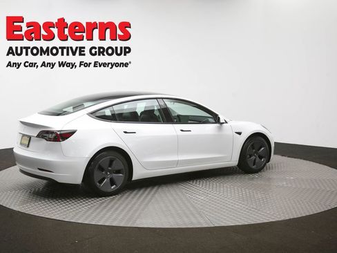 Used 2023 Tesla Model 3 Standard Range image 40
