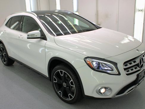 Used 2020 Mercedes-Benz GLA 250 w/ Convenience Package image 11