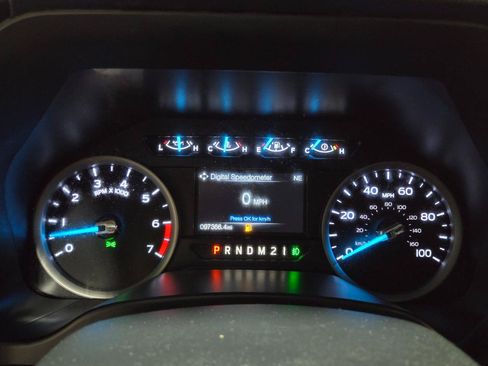 Used 2018 Ford F250 XLT w/ XLT Value Package AWD/4WD image 42
