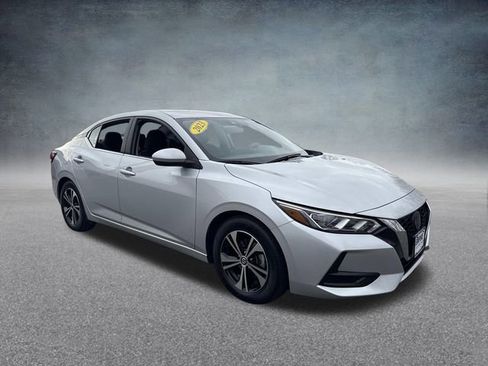 Used 2023 Nissan Sentra SV image 3
