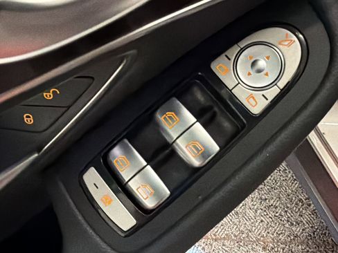 Certified 2022 Mercedes-Benz GLC 300 image 13
