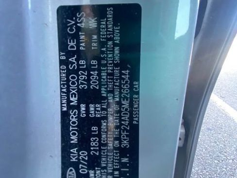 Used 2021 Kia Forte LXS FWD image 16