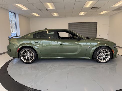 Used 2023 Dodge Charger Scat Pack image 7