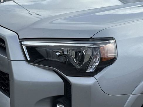 Used 2021 Toyota 4Runner SR5 image 17