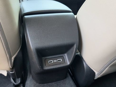 Used 2023 Honda Civic Touring image 18