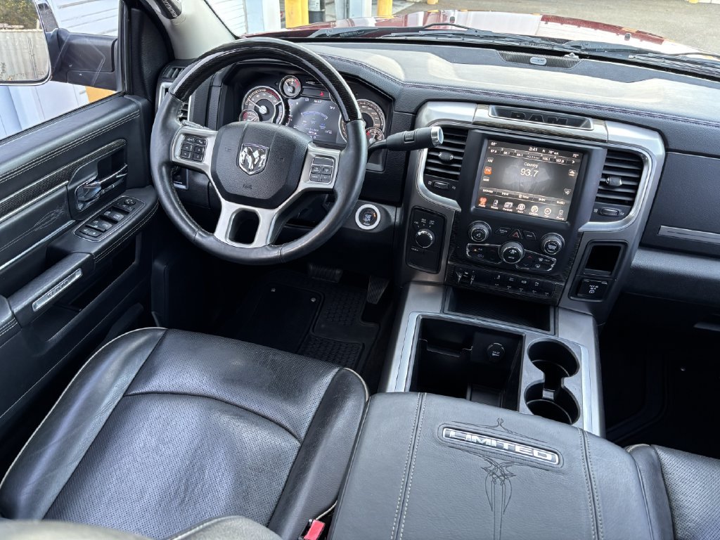 Used 2015 RAM 3500 Laramie Longhorn AWD/4WD image 20