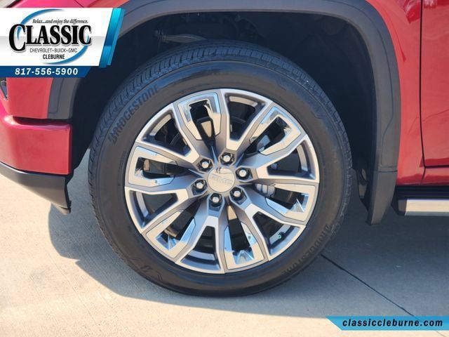 Used 2024 GMC Sierra 1500 Denali w/ Denali Reserve Package AWD/4WD image 13