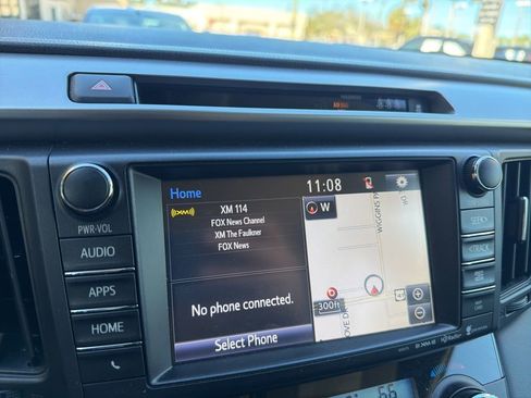 Used 2018 Toyota RAV4 Limited image 22