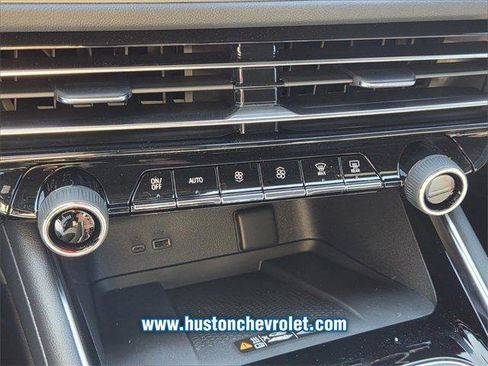 New 2026 Chevrolet Traverse LT w/ Midnight/Sport Edition image 20