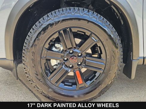 Used 2025 Nissan Rogue SV AWD/4WD image 35