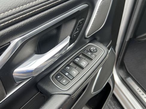 Used 2022 RAM 1500 Laramie AWD/4WD image 26