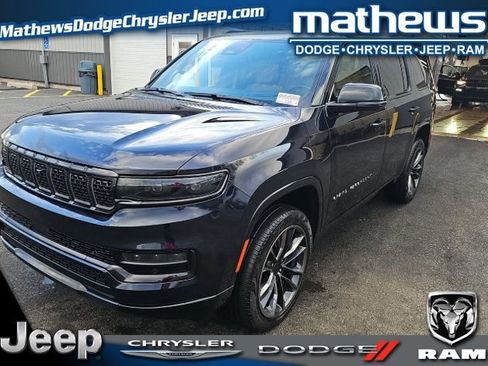 Used 2025 Jeep Grand Wagoneer Series III w/ Quick Order Packagew 28T image 1