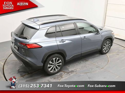 Used 2023 Toyota Corolla Cross XLE w/ Convenience Package image 26