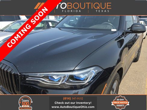 Used 2021 BMW X7 M50i AWD/4WD image 1