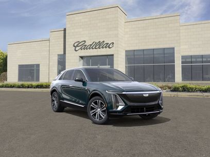 New 2026 Cadillac Lyriq Luxury w/ LPO, Floor Liner Package