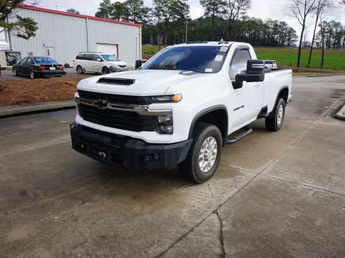Used 2024 Chevrolet Silverado 3500 LT w/ Convenience Package image 23