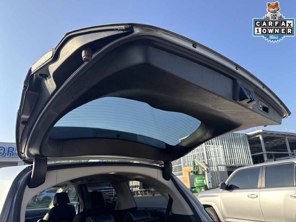Used 2025 Honda Odyssey Elite image 43