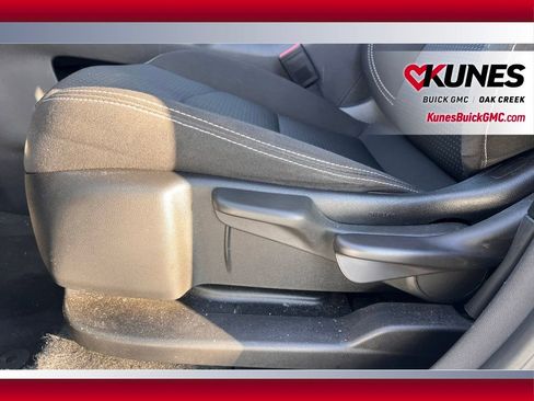 Used 2024 GMC Terrain SLE image 15