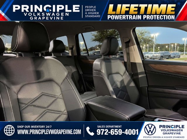 Certified 2024 Volkswagen Atlas SE FWD image 27