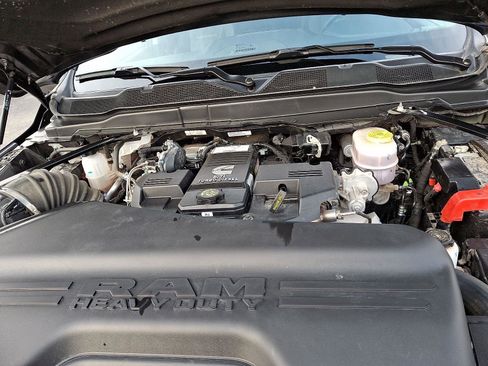 Used 2024 RAM 2500 Laramie w/ Safety Group image 27