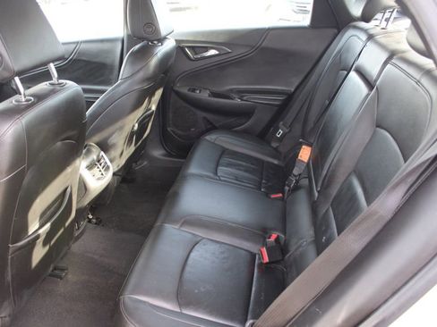 Used 2016 Chevrolet Malibu LT w/ Leather Package image 23