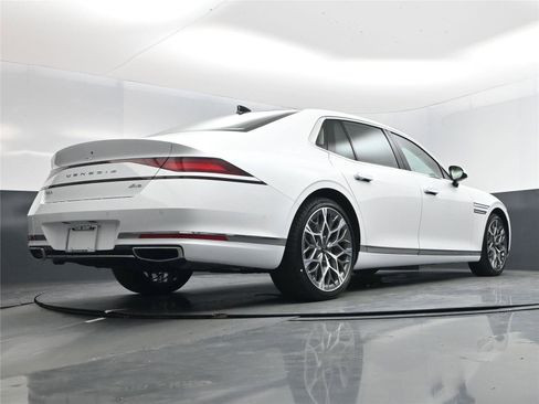 New 2026 Genesis G90 3.5T image 16