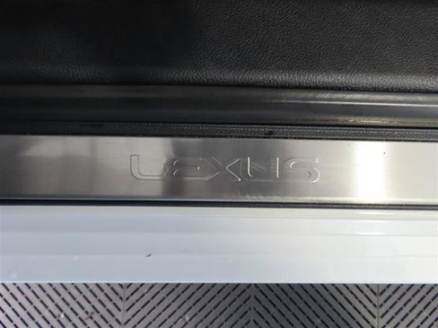 Used 2022 Lexus ES 350 F Sport w/ Accessory Package 2 FWD image 31