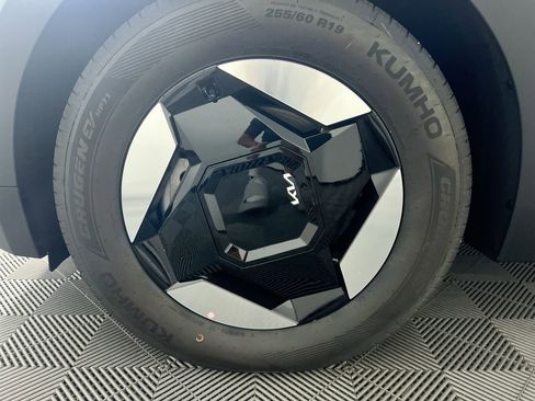 New 2026 Kia EV9 Light RWD image 13