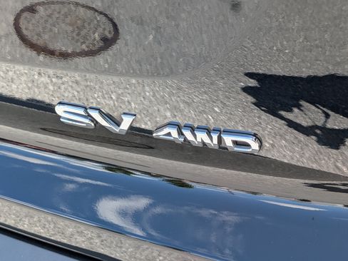 Used 2023 Nissan Pathfinder SV AWD/4WD image 9