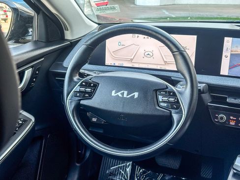 Used 2024 Kia EV6 Light image 18