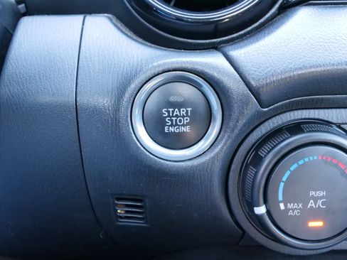 Used 2016 MAZDA MX-5 Miata Club image 23