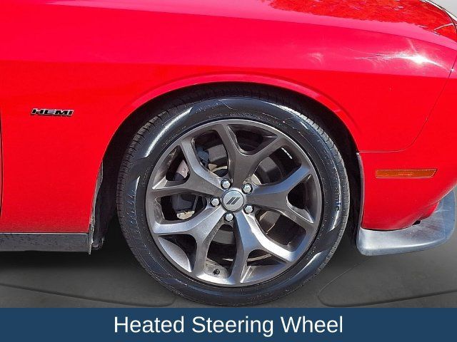 Used 2019 Dodge Challenger R/T w/ Cold Weather Group RWD image 10