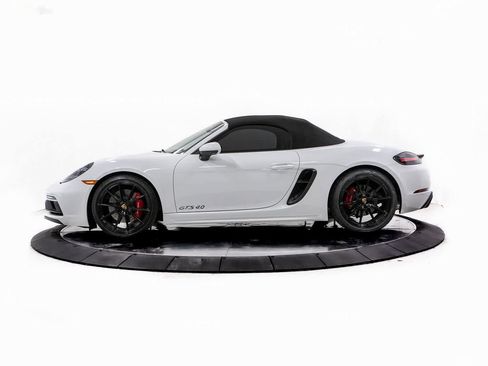 Certified 2022 Porsche 718 Boxster GTS image 2