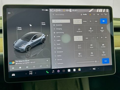 Used 2022 Tesla Model Y Performance AWD/4WD image 19