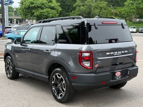 Used 2023 Ford Bronco Sport Outer Banks w/ Tech Package AWD/4WD image 10